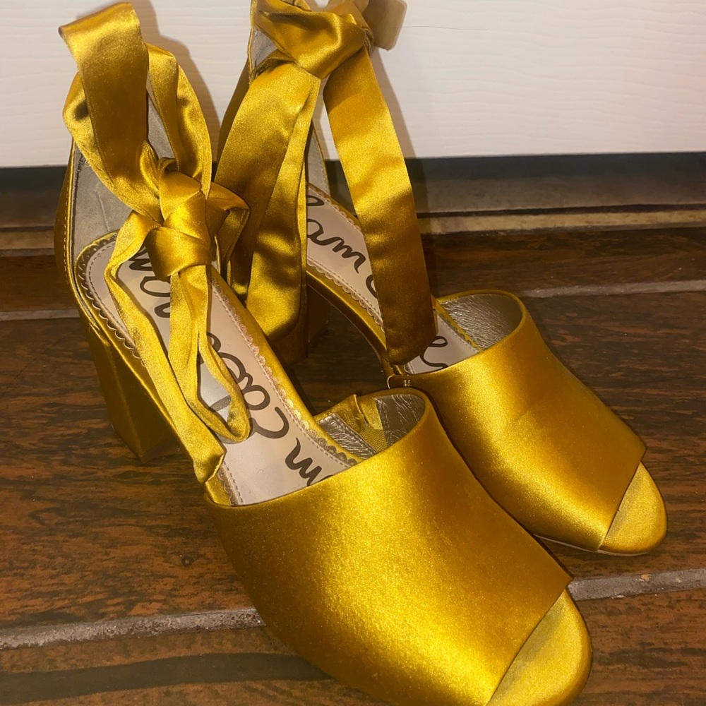 Sam Edelman Peep Toe Ribbon Block Heels